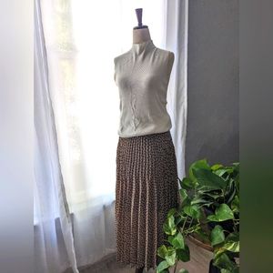 Max Studio Leopard print Max Skirt